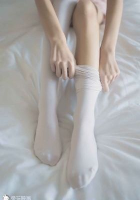 丰满老师爆乳潮喷喷汁美乳_BD国语在线播放