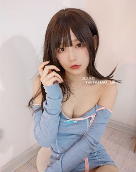 欧美mv日韩mv国产网站手扣_蓝光HD高清在线观看