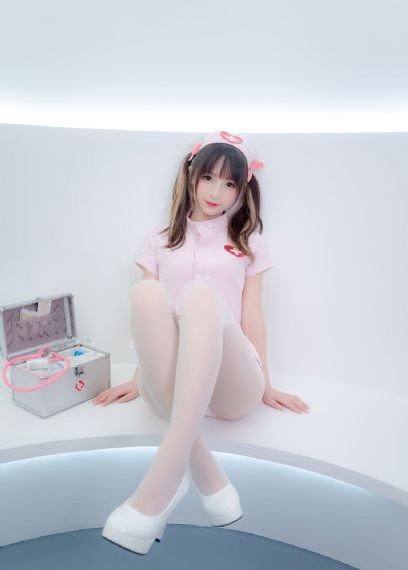 欧美胖模特人体艺术_1080P在线播放观看