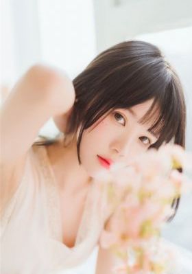 欧美情头像情侣_4K动漫在线观看
