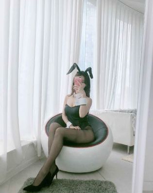 欧美90后女歌手_1080影视在线观看